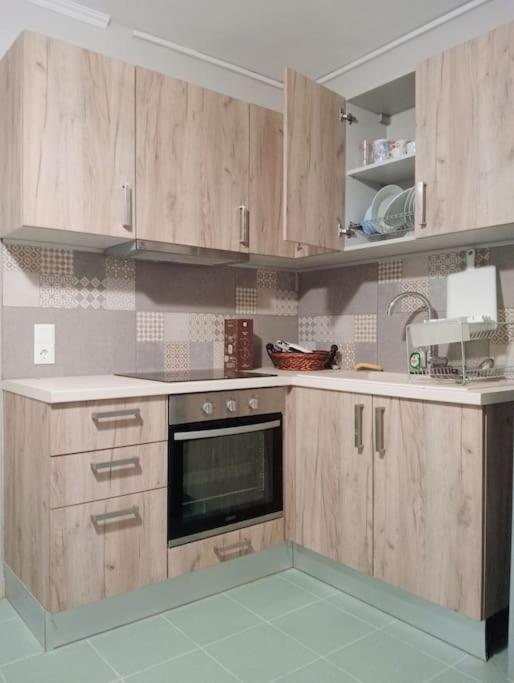 Spiros House Apartment *